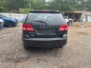 2017 Dodge Journey SE - Exterior Rear Center Image
